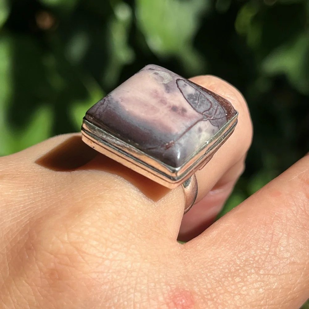 Size 6.75 925 silver plated mookaite square ring‎